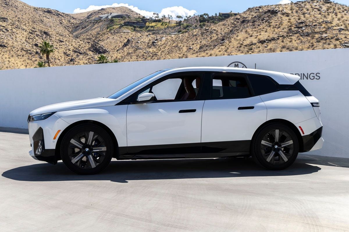 2023 BMW iX xDrive50