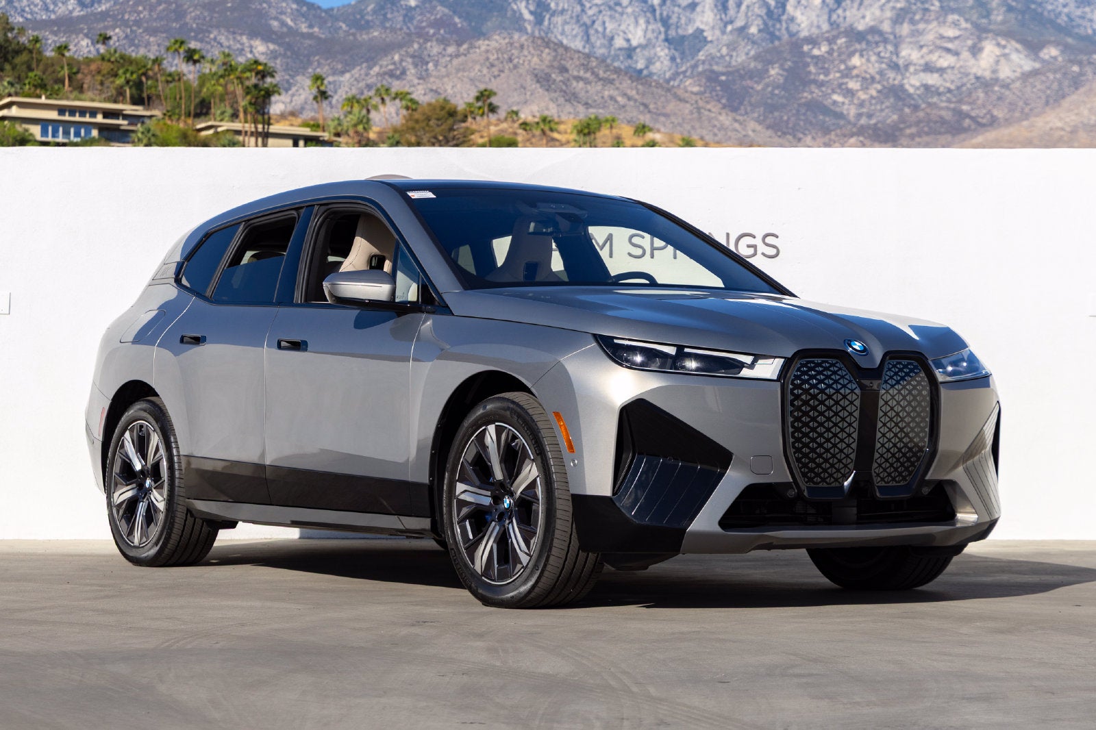 2024 BMW iX xDrive50