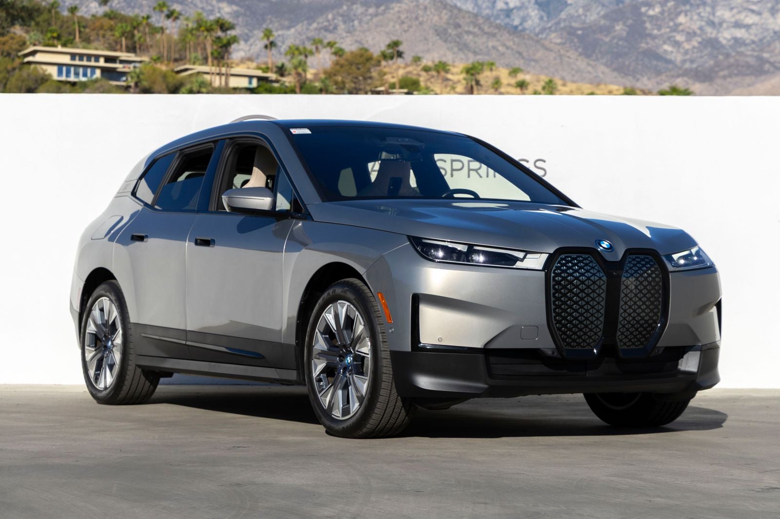 2024 BMW iX xDrive50