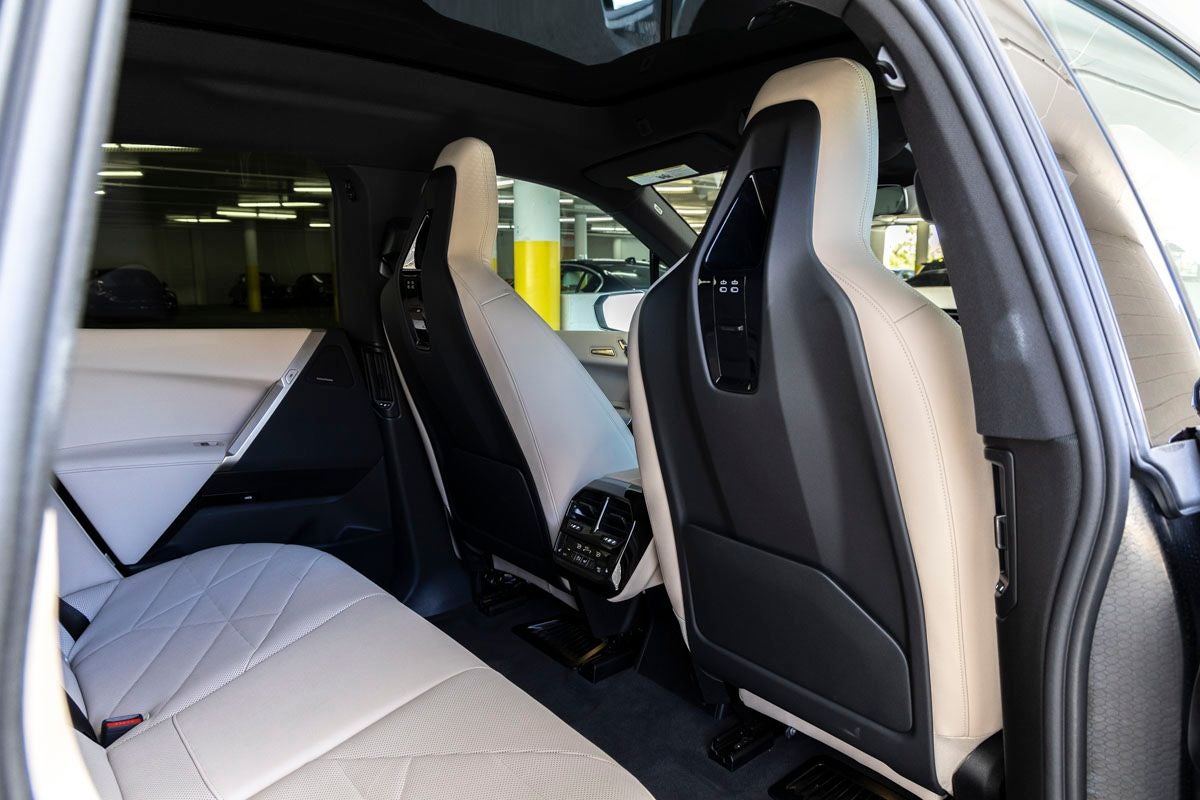 2023 BMW iX xDrive50 xDrive50