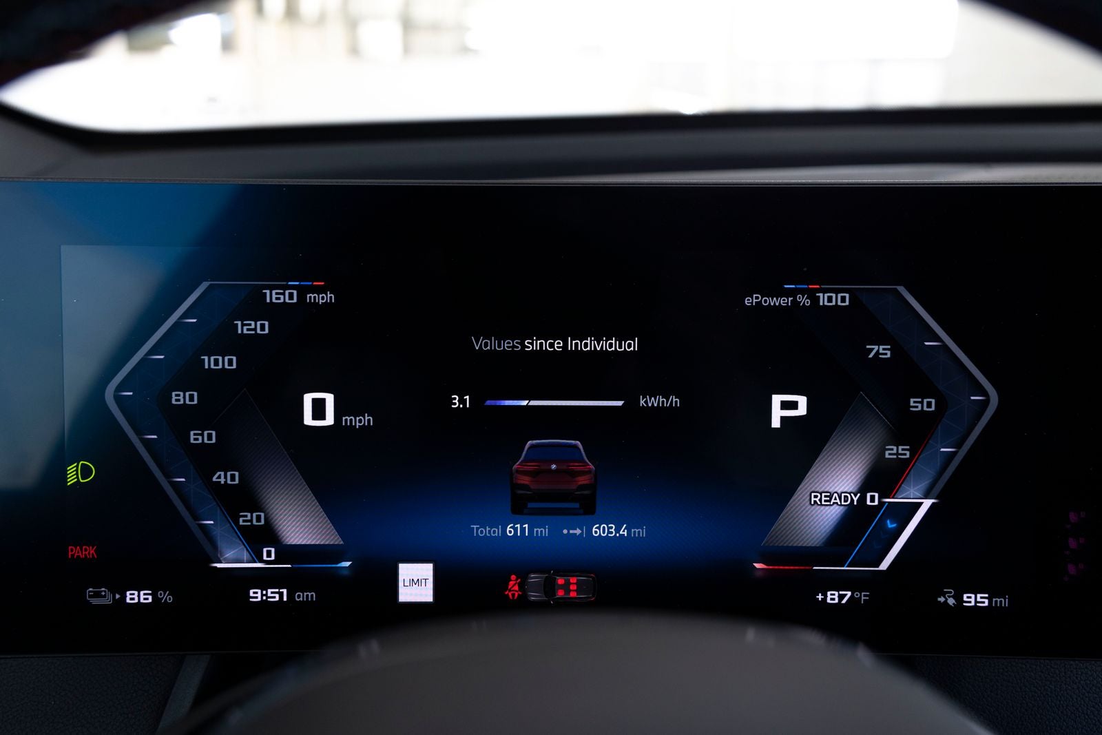 2025 BMW iX M60