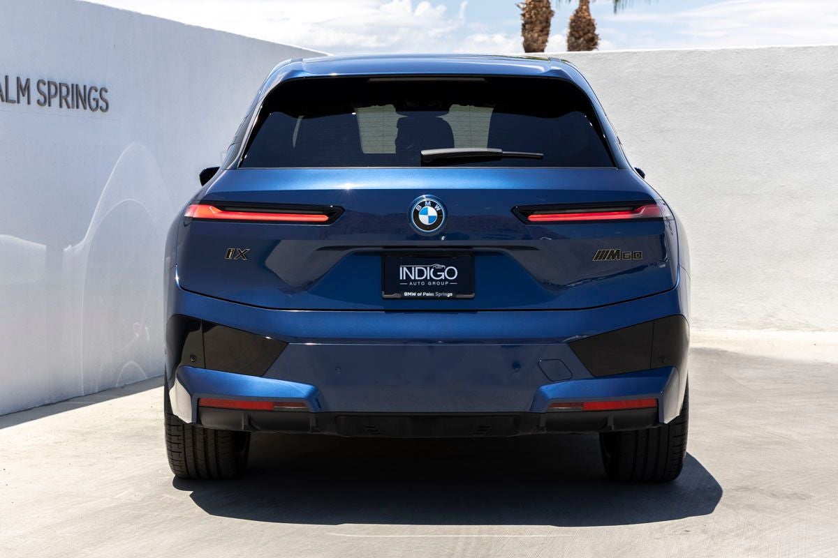 2025 BMW iX M60