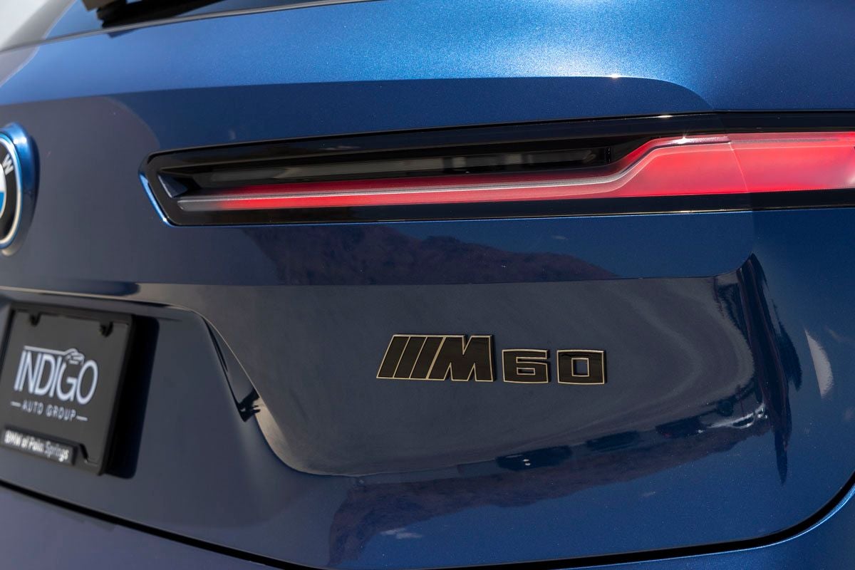 2025 BMW iX M60