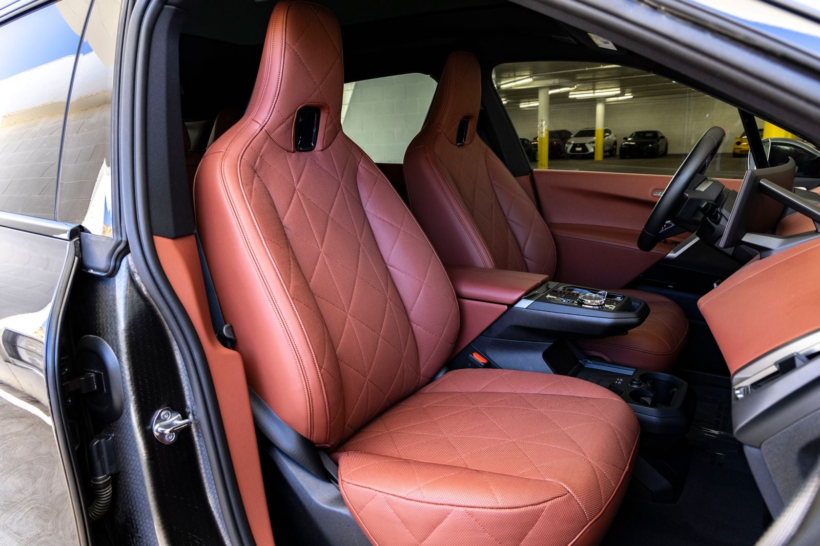 2025 BMW iX M60