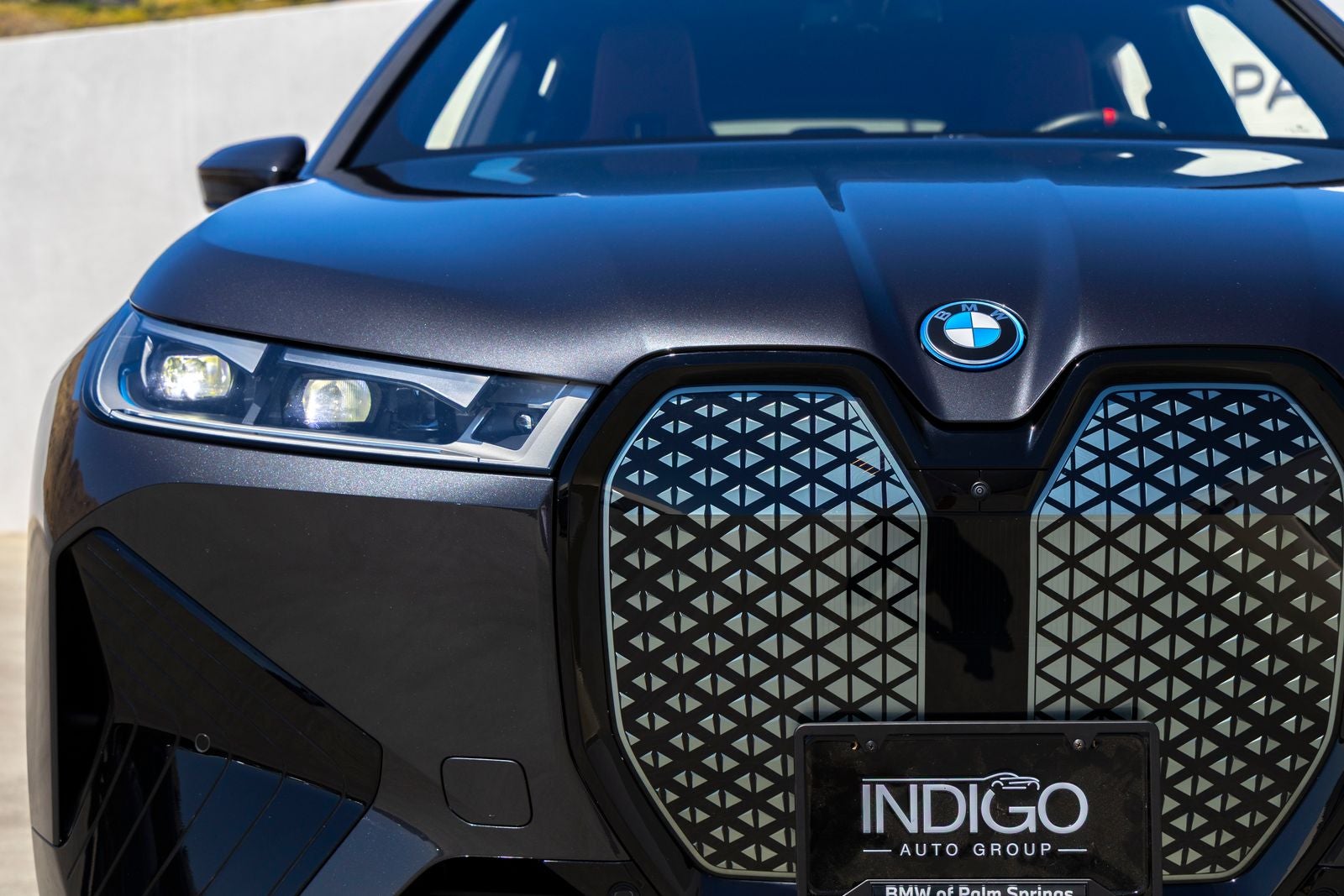 2025 BMW iX M60