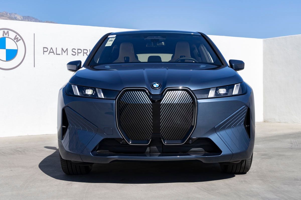 2026 BMW iX xDrive45