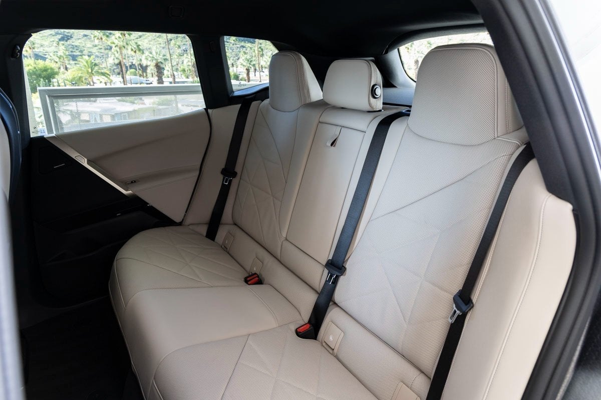 2026 BMW iX xDrive45