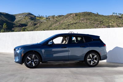 2026 BMW iX xDrive45