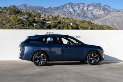 2026 BMW iX xDrive45