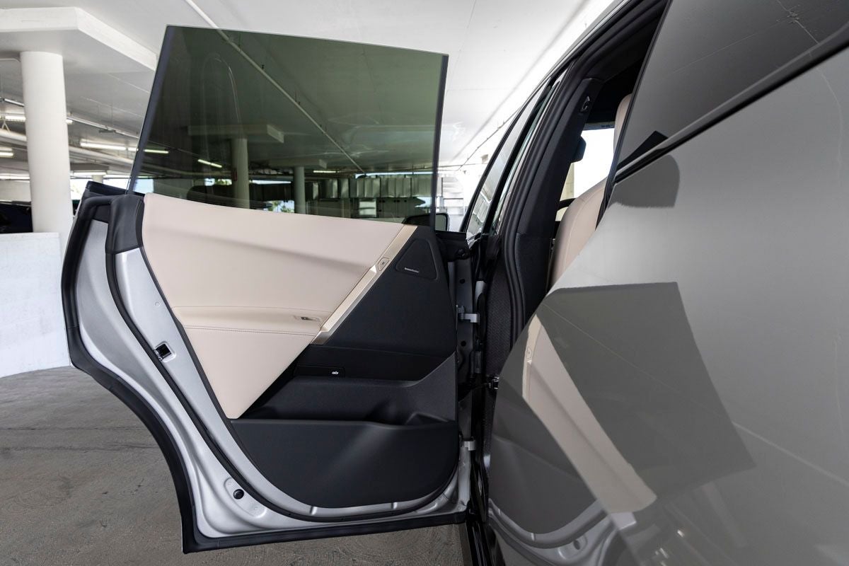 2026 BMW iX xDrive45