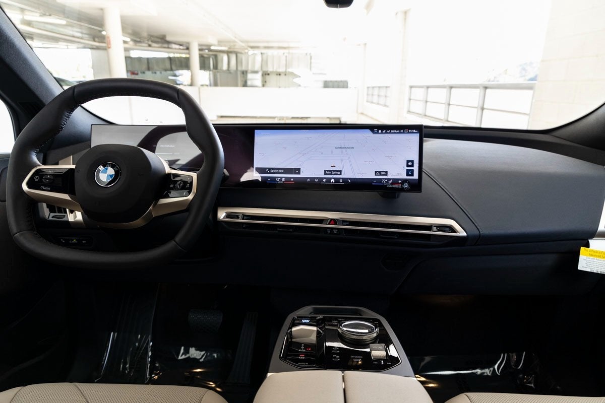 2026 BMW iX xDrive45