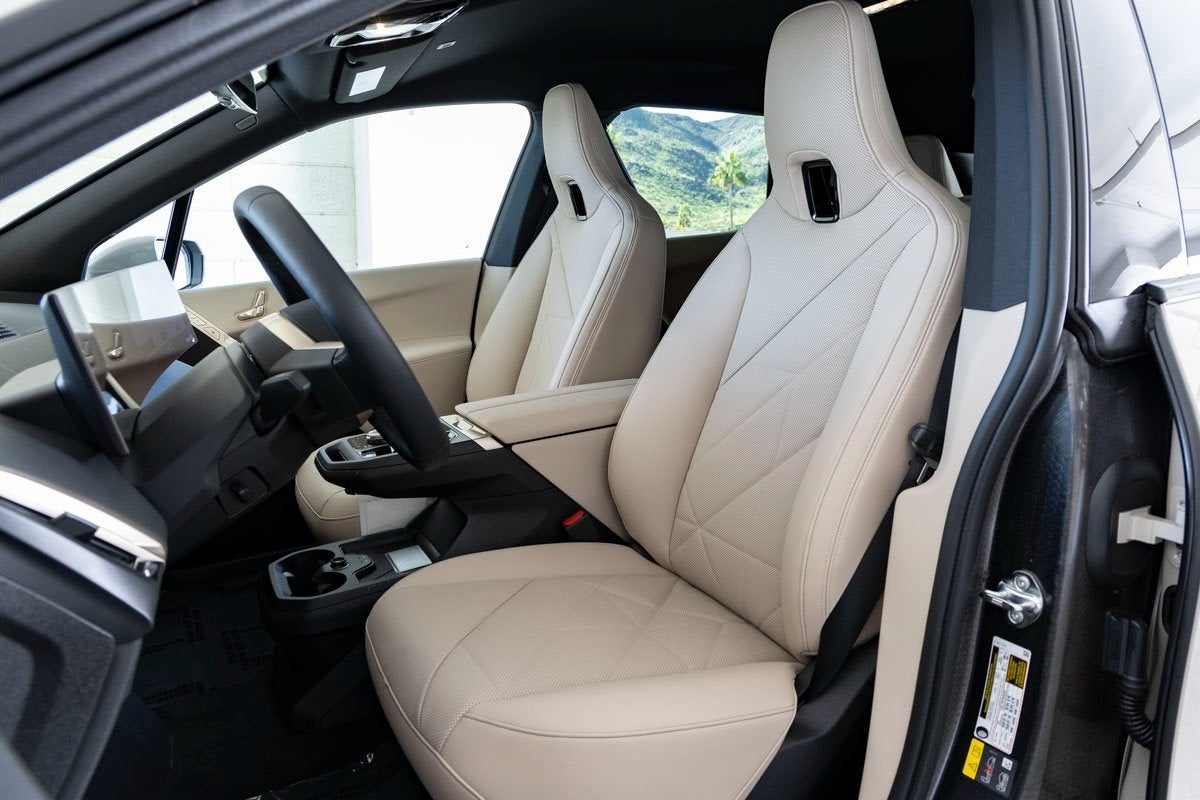 2026 BMW iX xDrive45