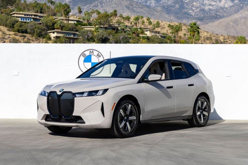 2026 BMW iX xDrive60