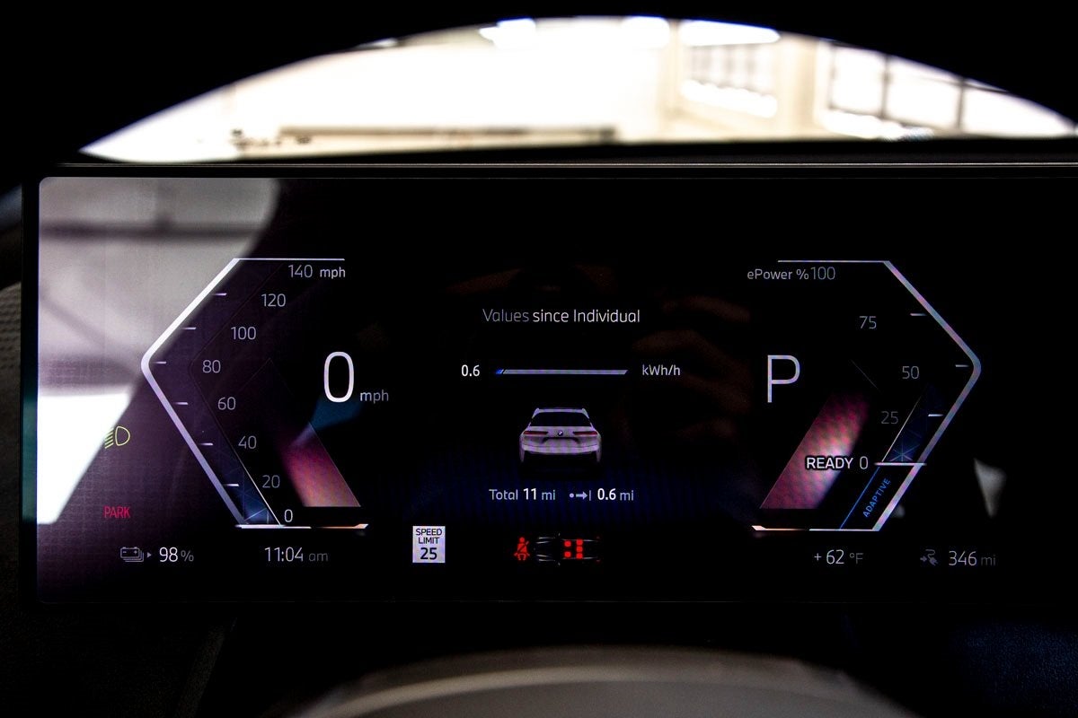 2026 BMW iX xDrive60