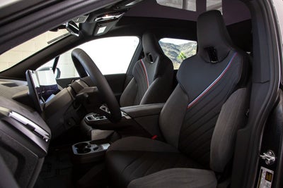 2026 BMW iX xDrive60