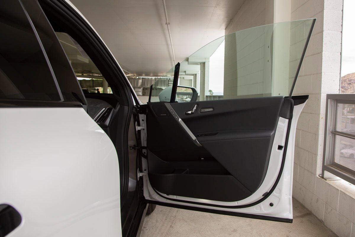2026 BMW iX xDrive60