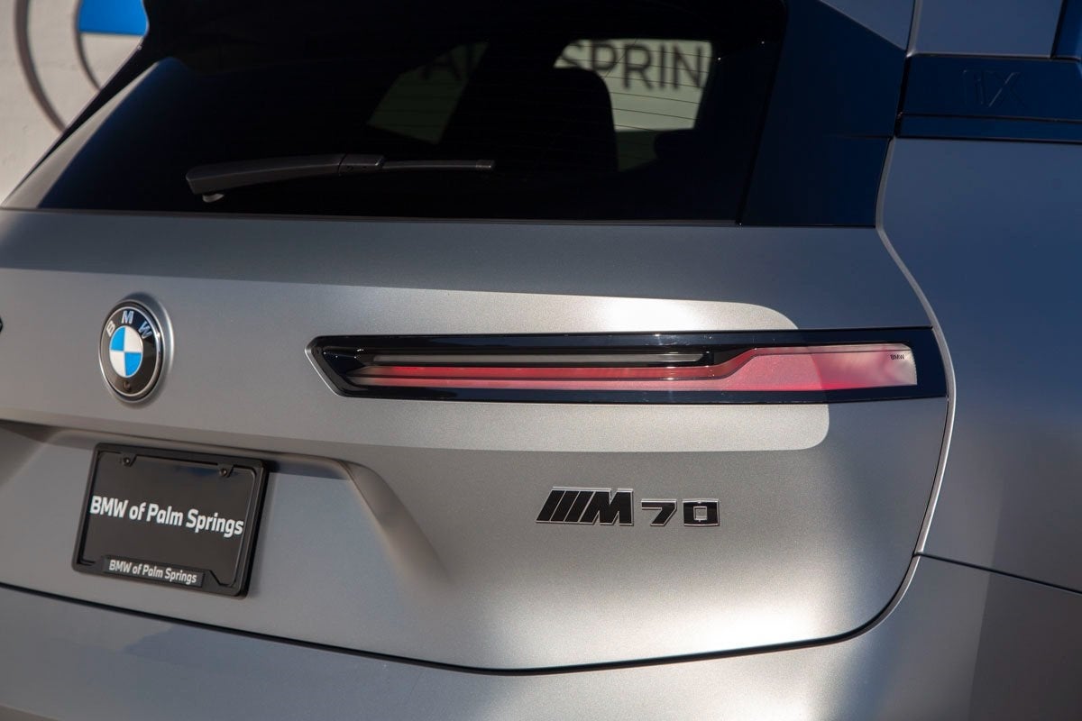 2026 BMW iX M70