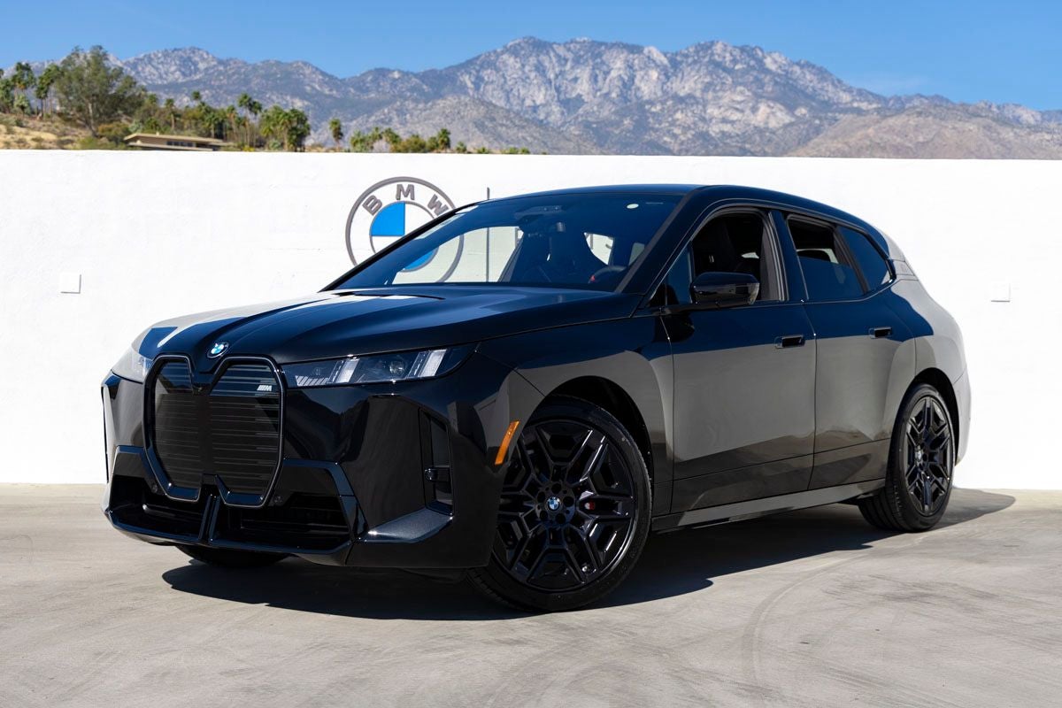 2026 BMW iX M70