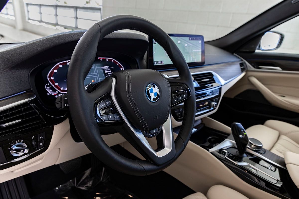 2023 BMW 530e 530e iPerformance