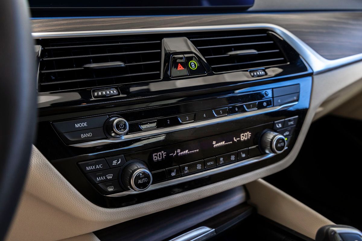 2023 BMW 530e 530e iPerformance