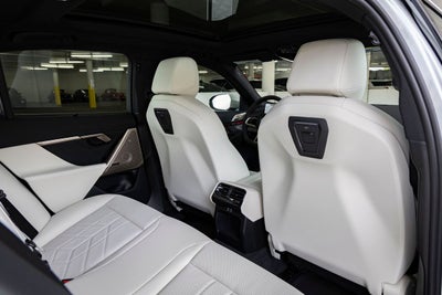 2026 BMW 5 Series 550e xDrive