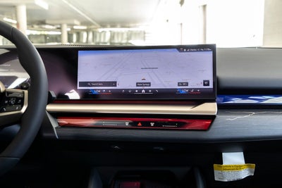 2026 BMW 5 Series 550e xDrive