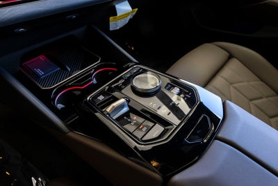 2026 BMW 5 Series 550e xDrive