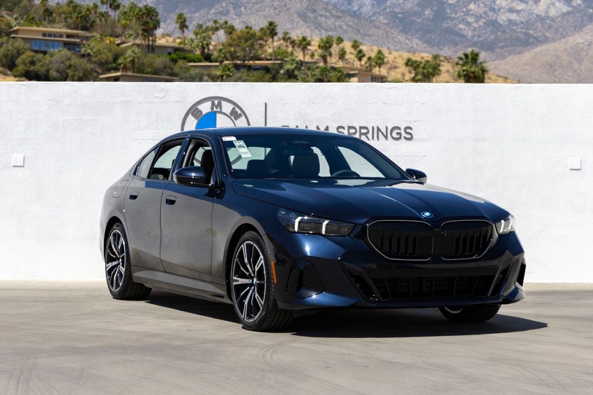 2026 BMW 5 Series 550e xDrive