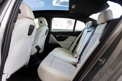 2026 BMW 5 Series 550e xDrive