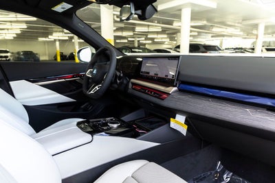 2026 BMW 5 Series 550e xDrive