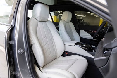 2026 BMW 5 Series 550e xDrive