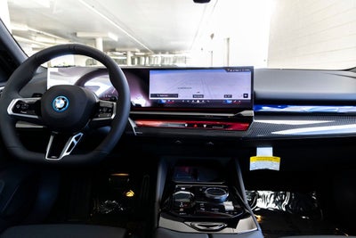 2026 BMW 550e 550e xDrive