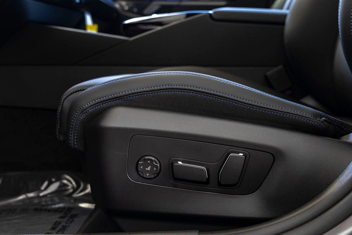 2026 BMW 550e 550e xDrive