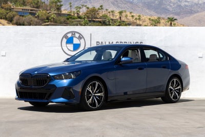 2027 BMW 550e 550e xDrive