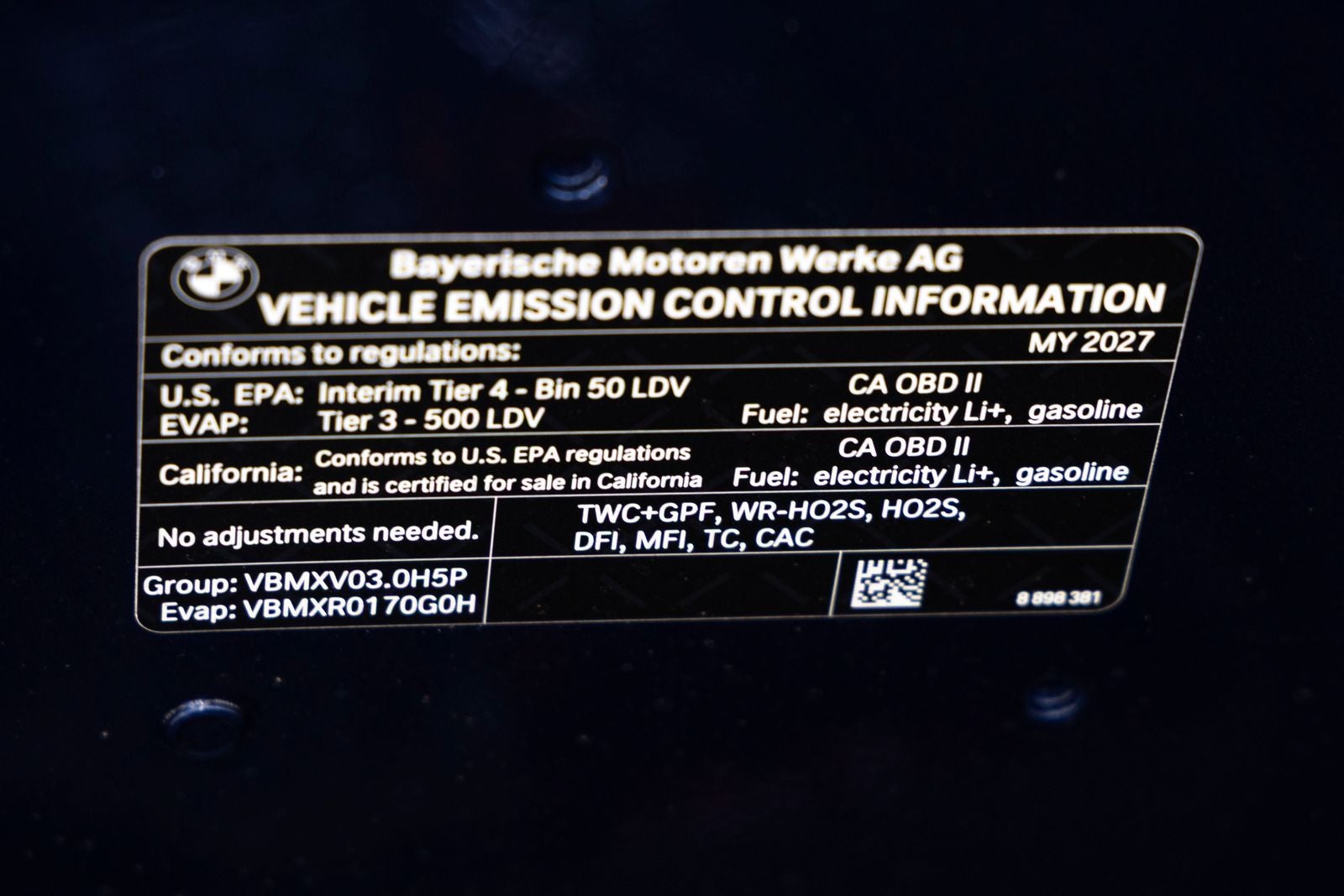 2027 BMW 550e 550e xDrive