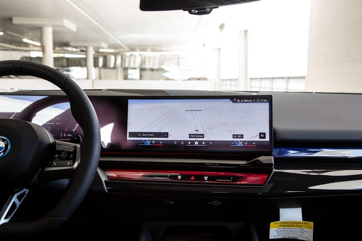 2026 BMW 5 Series 550e xDrive