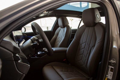 2026 BMW 5 Series 550e xDrive