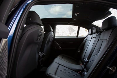 2026 BMW 550e xDrive 550e xDrive