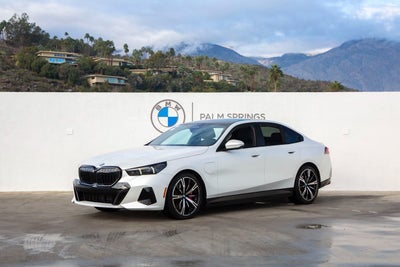 2025 BMW 550e xDrive 550e xDrive