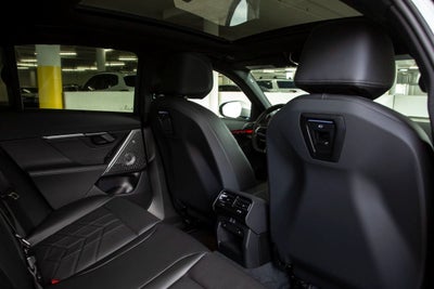 2025 BMW 550e xDrive 550e xDrive