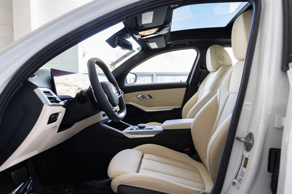 2026 BMW 3 Series 330i