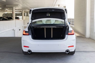 2026 BMW 3 Series 330i