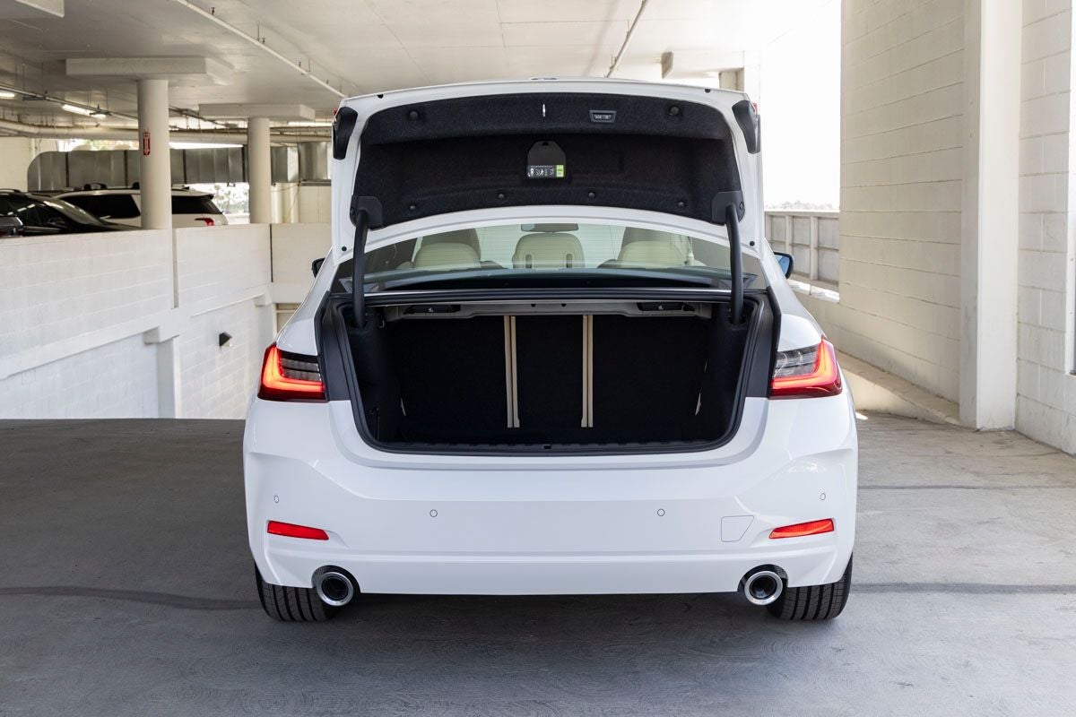 2026 BMW 3 Series 330i