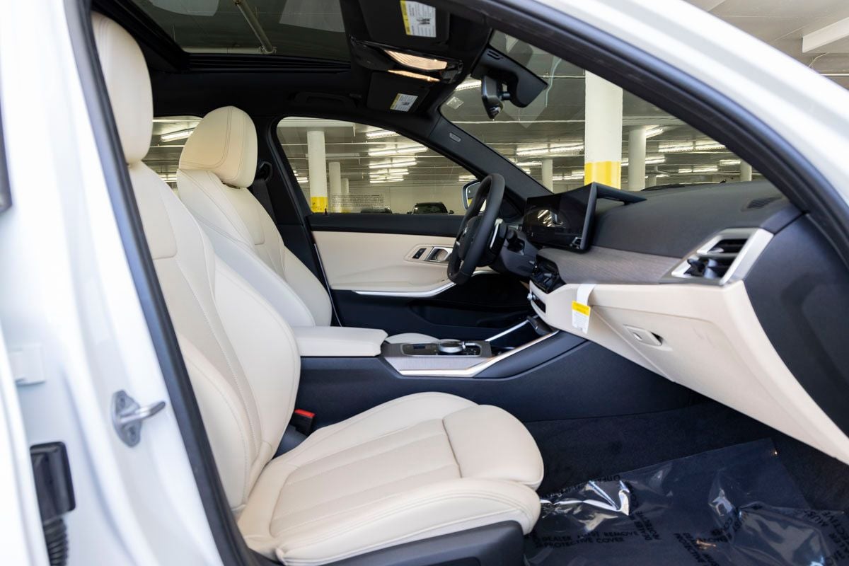 2026 BMW 3 Series 330i