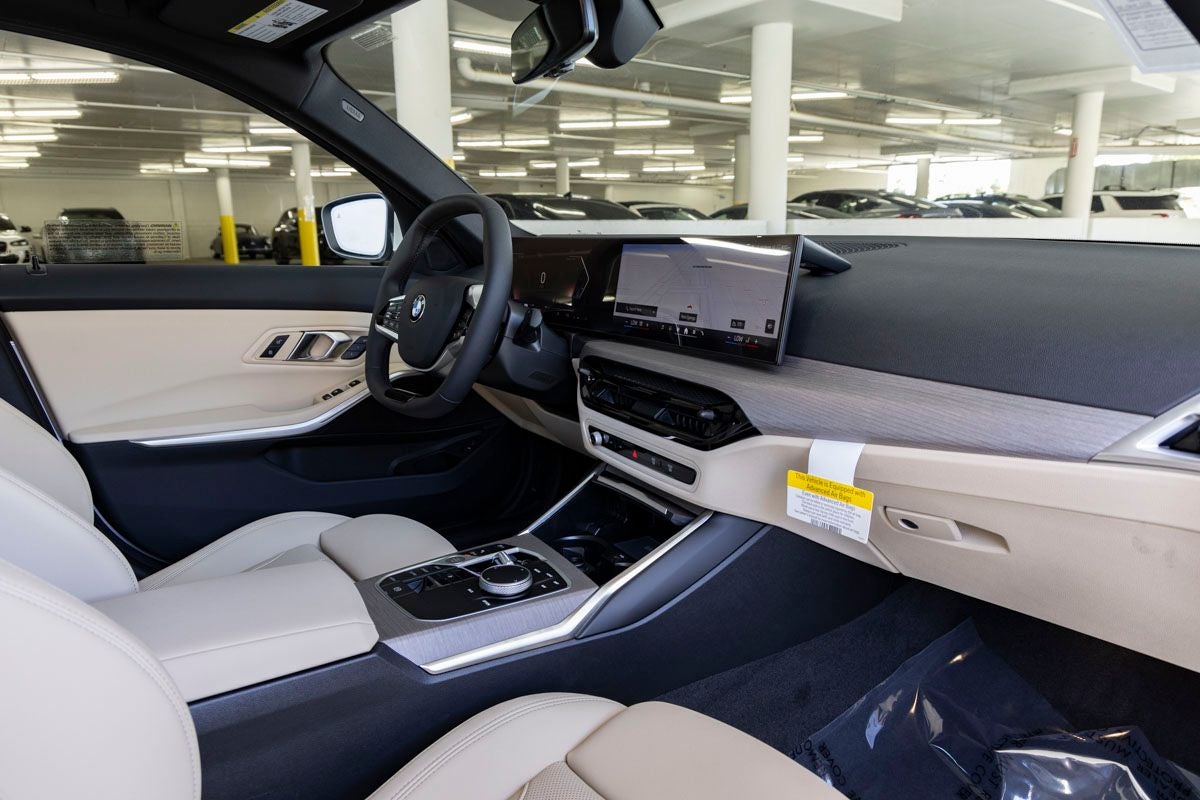 2026 BMW 3 Series 330i