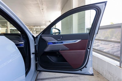2023 BMW 740i 740i