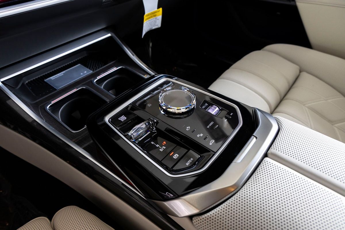 2026 BMW 7 Series 740i