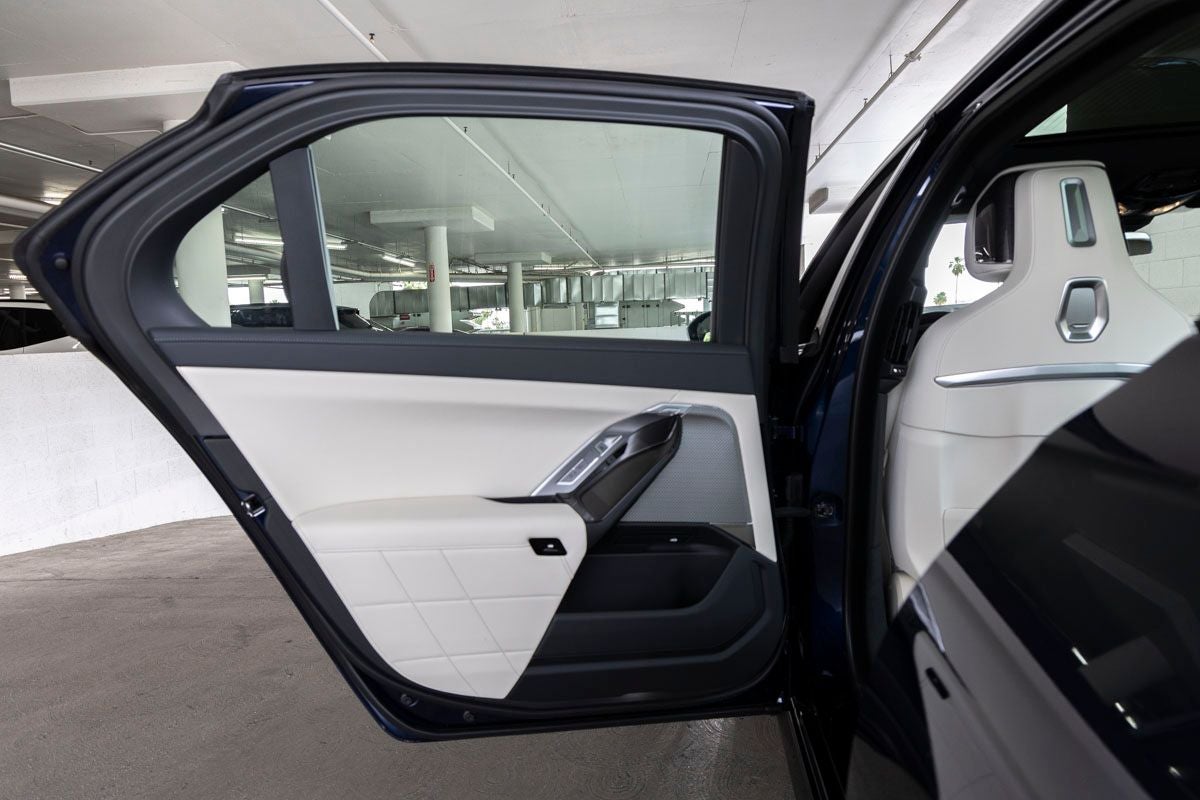 2026 BMW 7 Series 740i