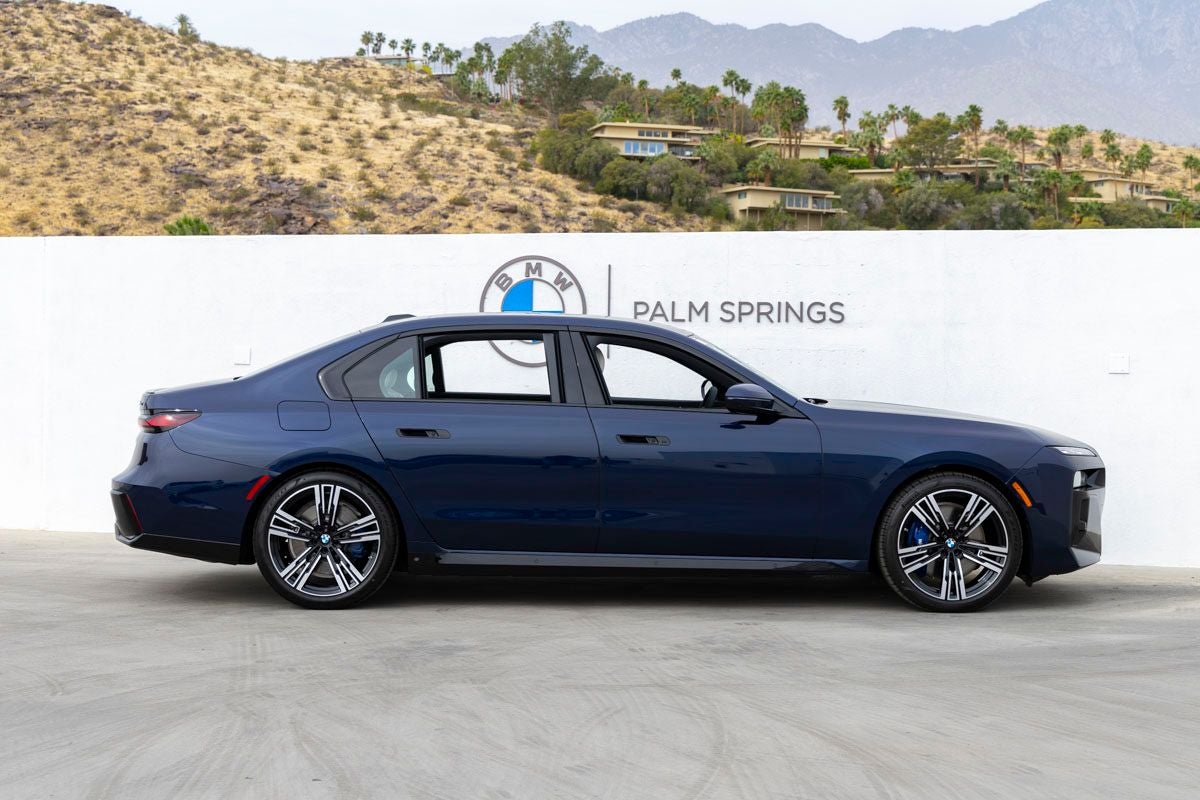 2026 BMW 7 Series 740i