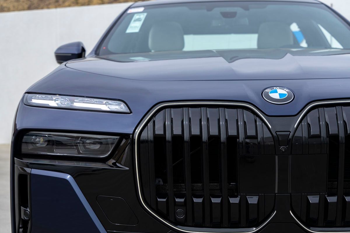 2026 BMW 7 Series 740i